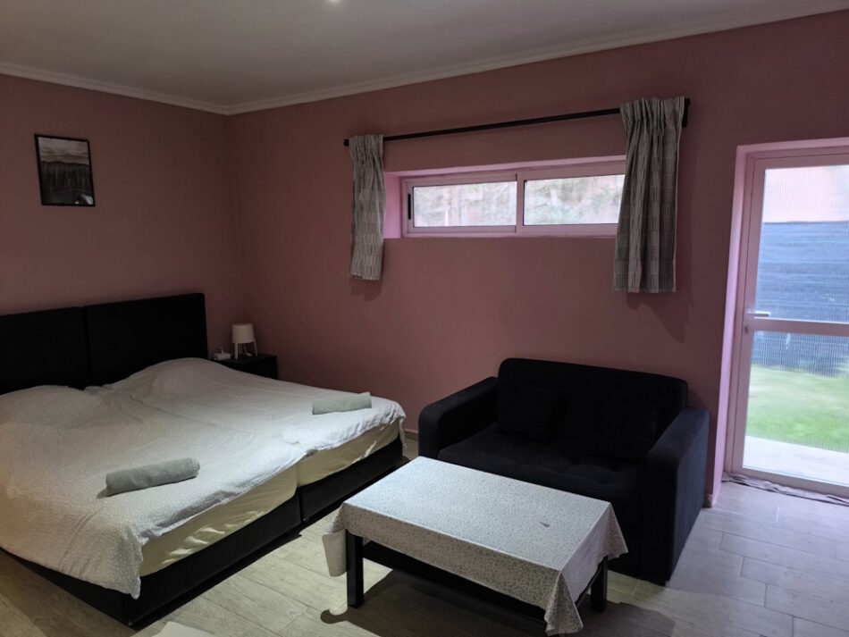 2 single or double beds